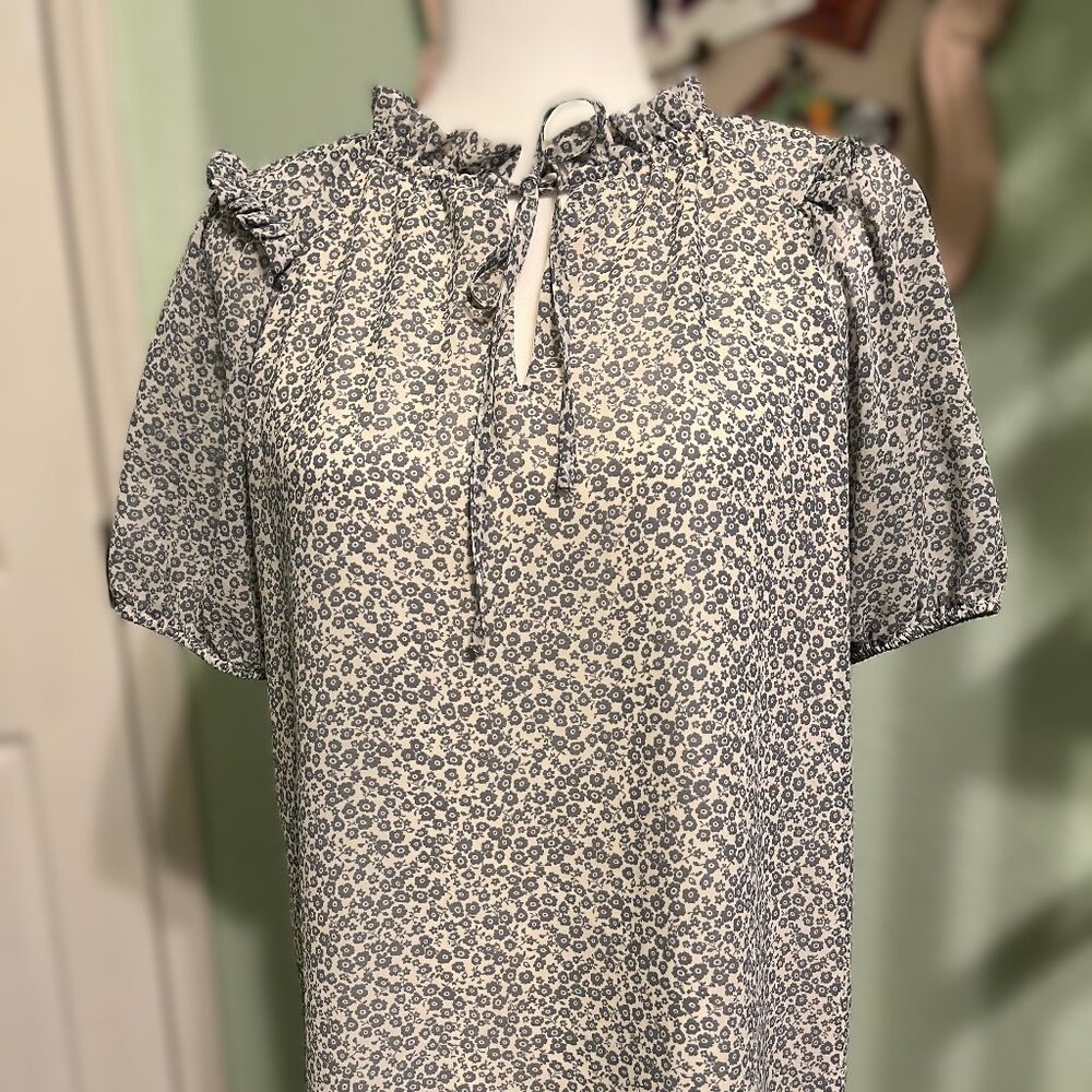 Pleione White Floral Print Tie-Neck Blouse